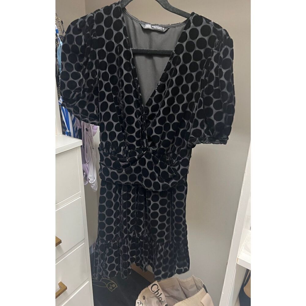Zara velvet polka Swiss dot Holiday christmas velvet Puff sleeve mini dress XS